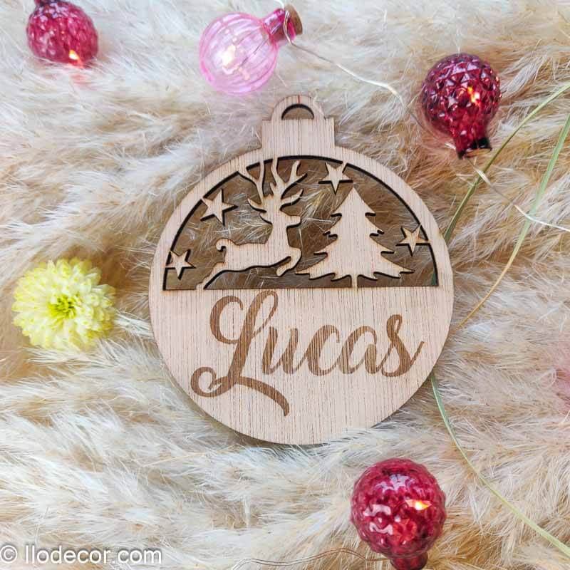 boule de noël en bois personnalisée - Image 3