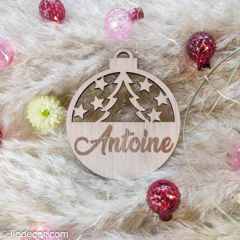 boule de noël en bois personnalisée - Image 2