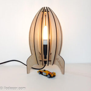 Lampe fusée en bois pour enfant
