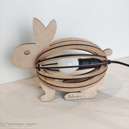 Lampe lapin en bois personnalisée - Image 9