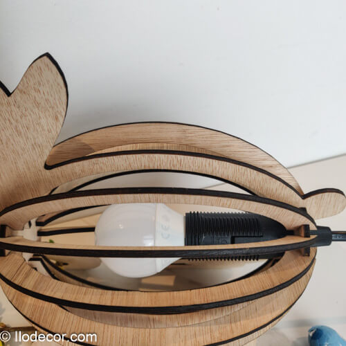 Lampe lapin en bois personnalisée - Image 4