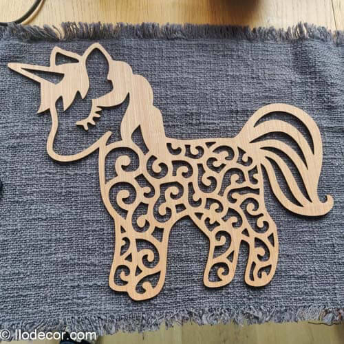 Licorne en bois mignonne - Image 4